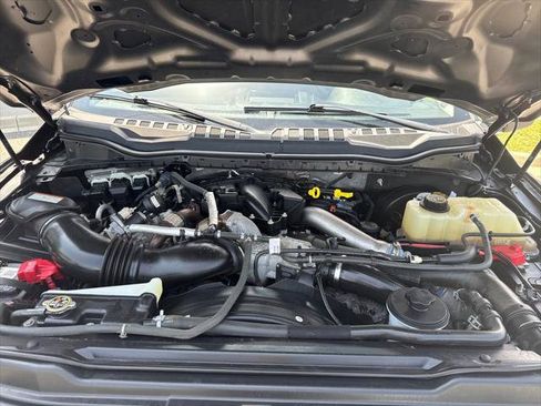 Used 2019 Ford F250 XLT AWD/4WD image 26