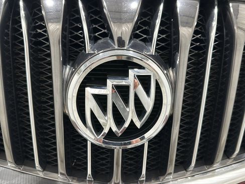 Used 2017 Buick Enclave Premium w/ Experience Buick Package AWD/4WD image 28