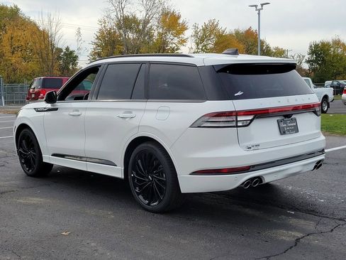 New 2026 Lincoln Aviator Reserve image 6