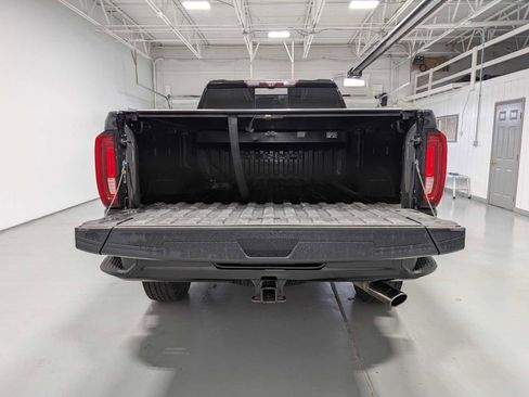 Certified 2021 GMC Sierra 2500 Denali w/ Denali Ultimate Package AWD/4WD image 45