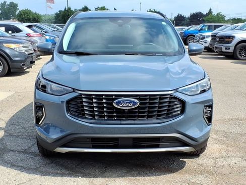 Used 2023 Ford Escape Platinum AWD/4WD image 8