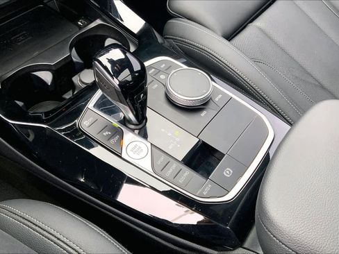 Used 2024 BMW X3 sDrive30i w/ Premium Package w/ZPA image 16