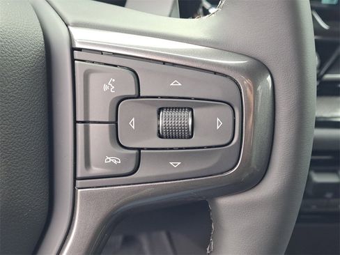 New 2026 Chevrolet Silverado 1500 ZR2 image 11