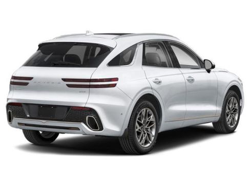 Used 2023 Genesis GV70 2.5T w/ Sport Prestige Package image 2