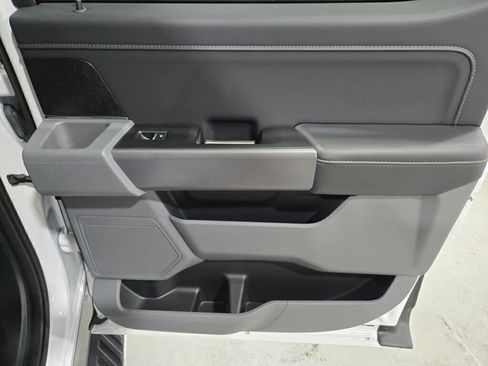 Certified 2022 Ford F150 XLT w/ Equipment Group 302A High image 9