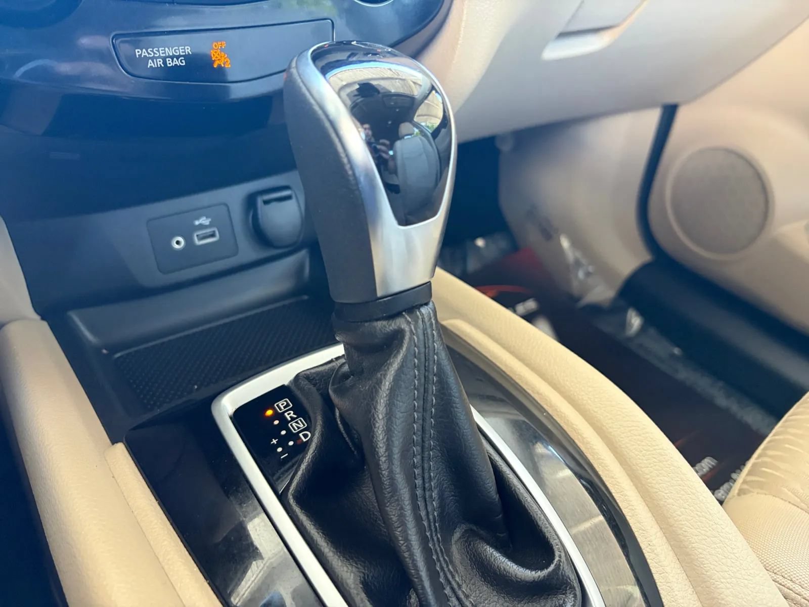 Used 2019 Nissan Rogue SV AWD/4WD image 27
