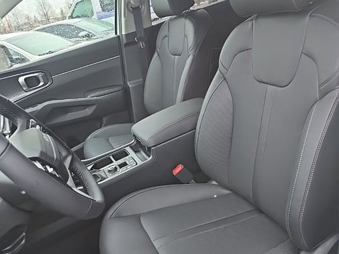 New 2026 Kia Sorento S image 15