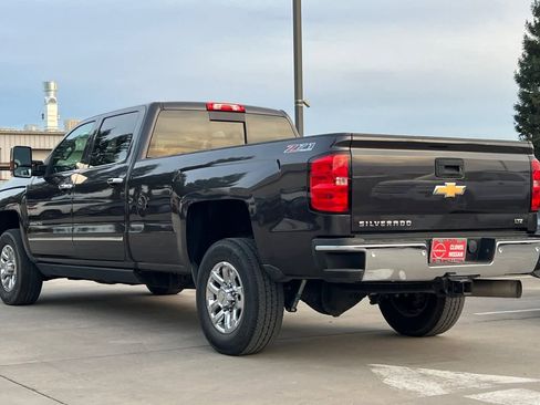 Used 2015 Chevrolet Silverado 2500 LTZ w/ Duramax Plus Package image 7