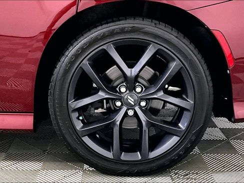 Used 2020 Dodge Charger R/T w/ Blacktop Package image 8