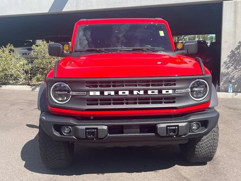Used 2024 Ford Bronco Black Diamond w/ Sasquatch Package AWD/4WD image 2