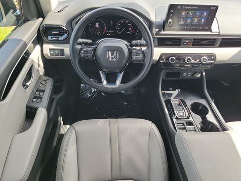 Certified 2023 Honda Pilot EX-L image 17