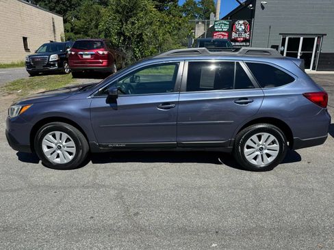 Used 2015 Subaru Outback 2.5i Premium image 8