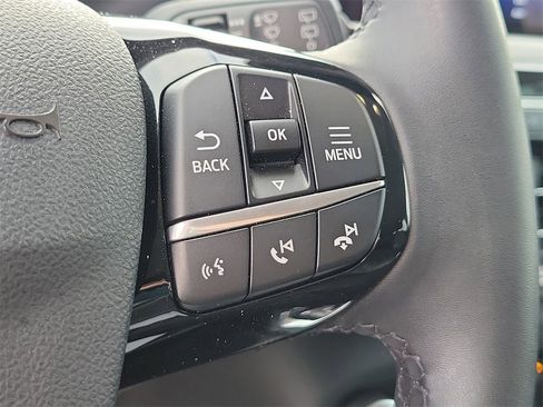 Used 2022 Ford Escape SEL image 25