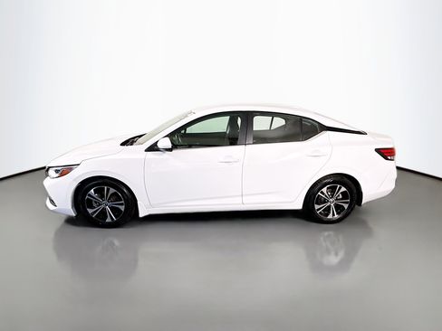 Used 2020 Nissan Sentra SV image 6