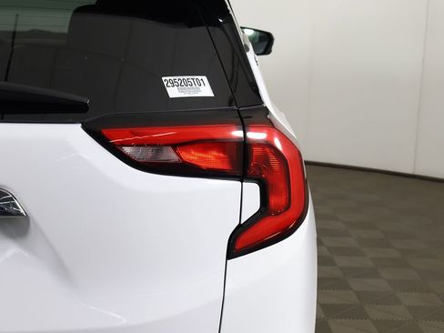 Used 2018 GMC Terrain SLT FWD image 15