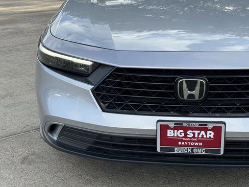 Used 2024 Honda Accord EX image 6