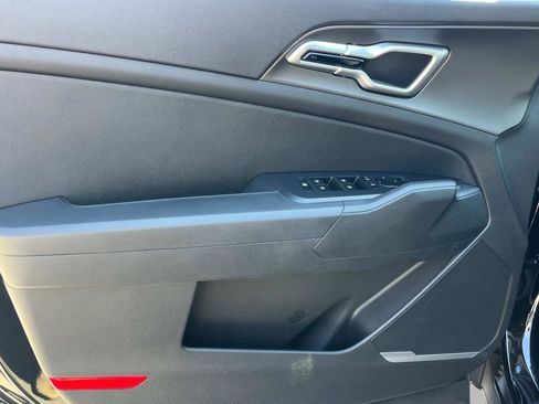 New 2026 Kia Sportage S AWD/4WD image 21