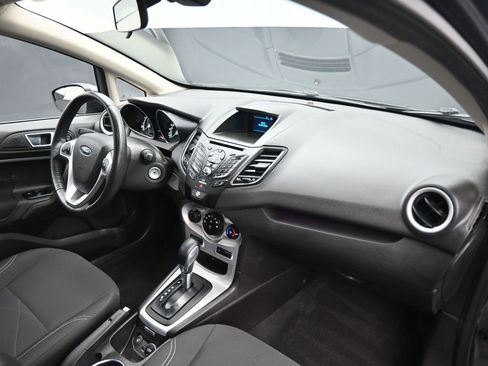 Used 2016 Ford Fiesta SE FWD image 34