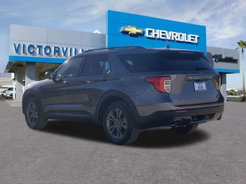 Used 2022 Ford Explorer XLT w/ Equipment Group 202A image 13