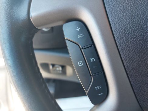 Used 2013 Chevrolet Silverado 2500 LT w/ Convenience Package RWD image 18