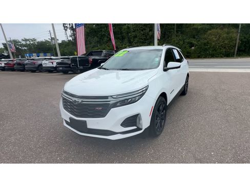 Used 2022 Chevrolet Equinox RS w/ RS Leather Package FWD image 7