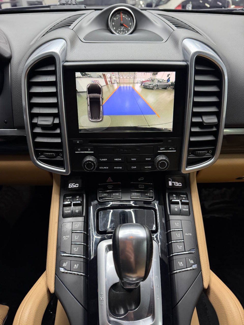 Used 2017 Porsche Cayenne S AWD/4WD image 28