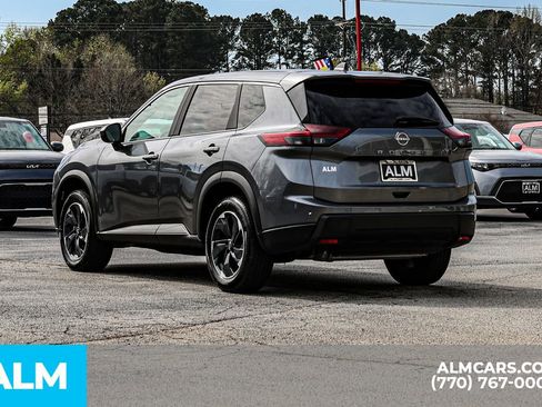 Used 2025 Nissan Rogue SV FWD image 7