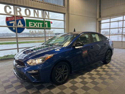 Certified 2021 Kia Forte GT-Line image 3