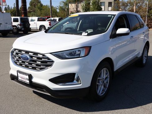 Used 2022 Ford Edge SEL image 8