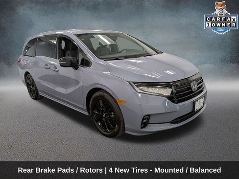 Certified 2023 Honda Odyssey Sport image 3