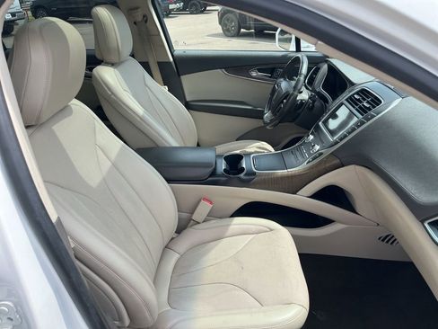 Used 2020 Lincoln Nautilus Reserve image 35