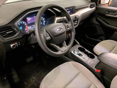Used 2022 Ford Escape S image 12
