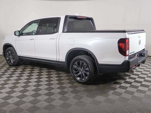 Used 2023 Honda Ridgeline Sport image 11