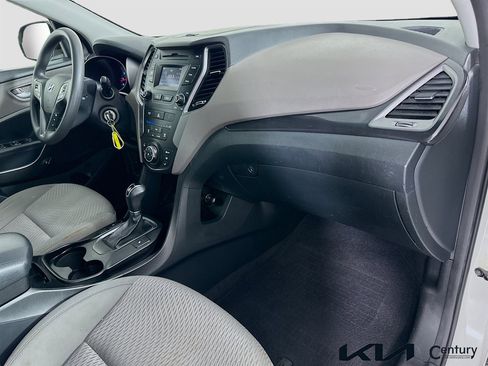 Used 2016 Hyundai Santa Fe SE image 26