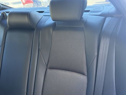 Used 2018 Honda Accord Sport image 21