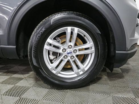 Used 2023 Ford Explorer XLT w/ Equipment Group 202A image 15