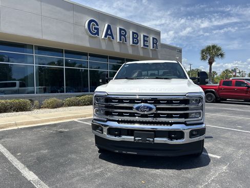 New 2025 Ford F250 Lariat w/ Lariat Ultimate Package image 3