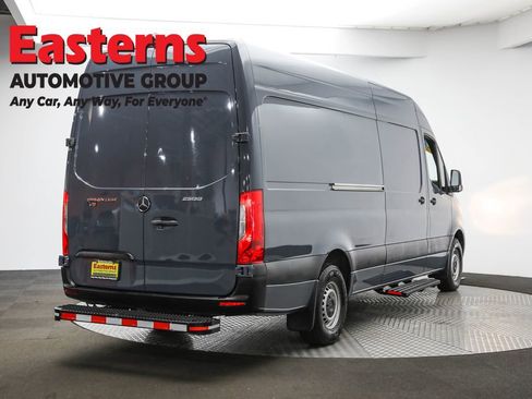Used 2019 Mercedes-Benz Sprinter 170 image 5