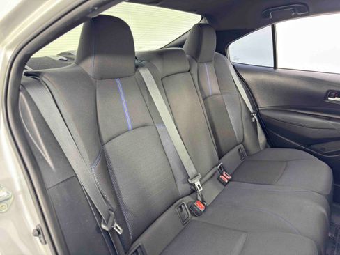 Used 2022 Toyota Corolla SE image 30