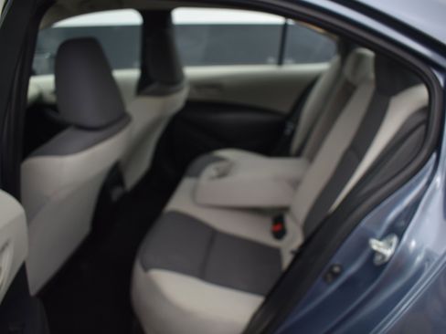 Used 2023 Toyota Corolla LE FWD image 12
