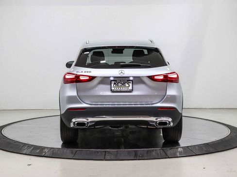 Certified 2026 Mercedes-Benz GLA 250 image 3