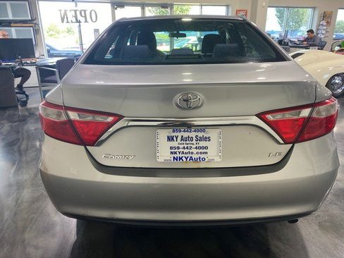 Used 2016 Toyota Camry LE FWD image 6