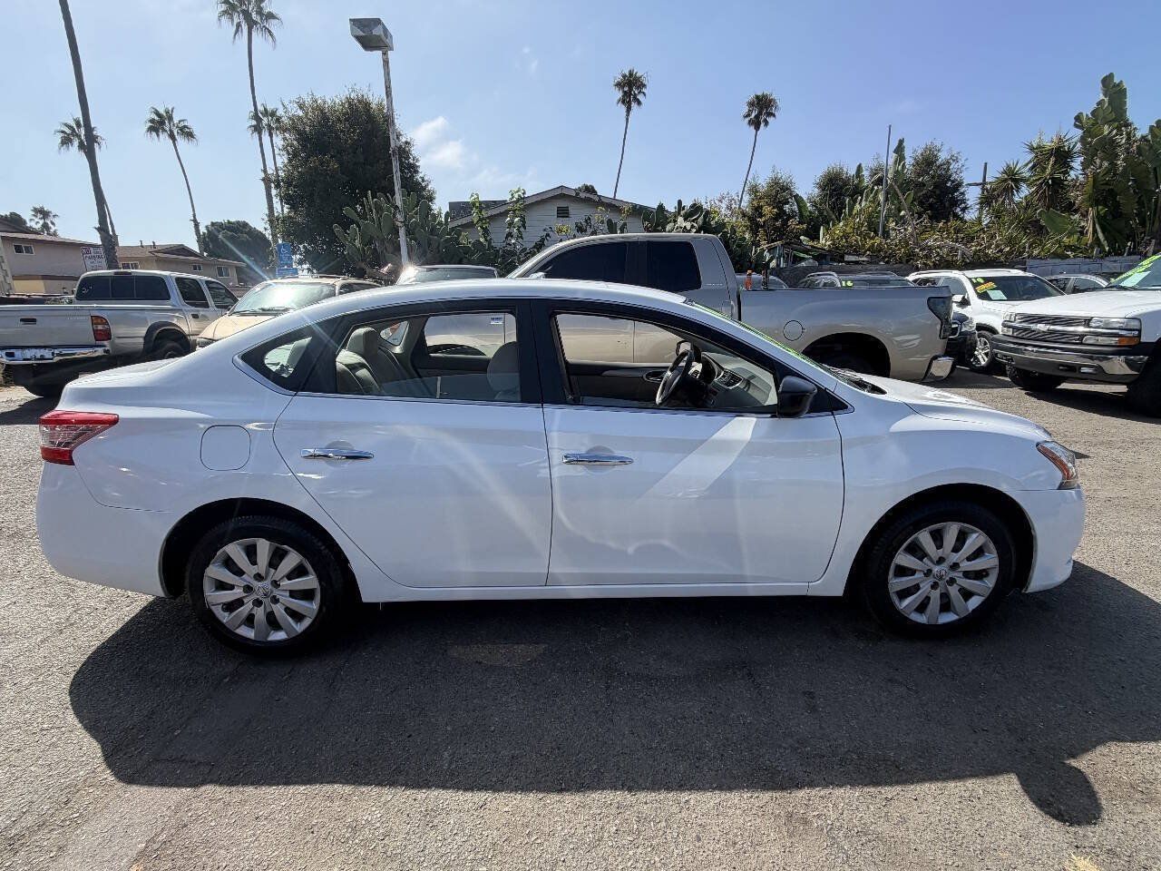 Used 2014 Nissan Sentra S FWD image 8