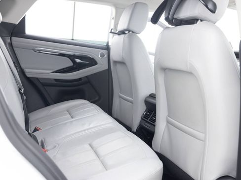 Used 2020 Land Rover Range Rover Evoque S image 29