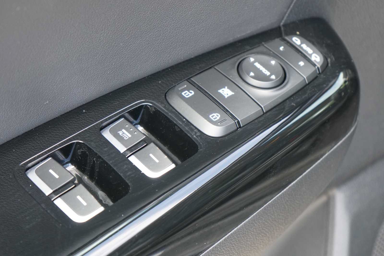 Used 2020 Kia Sportage EX FWD image 15
