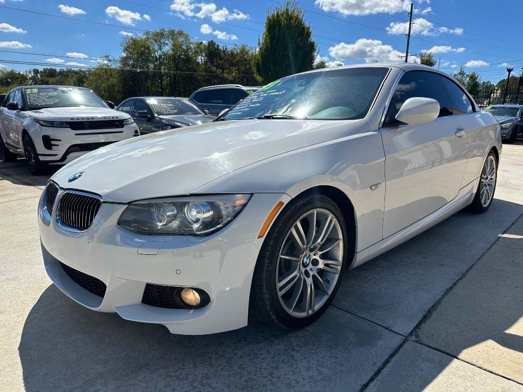 Used 2013 BMW 335i Convertible RWD image 22