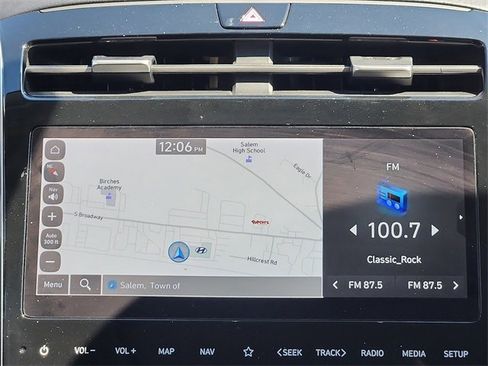 Certified 2022 Hyundai Tucson Limited w/ Winter Package image 16