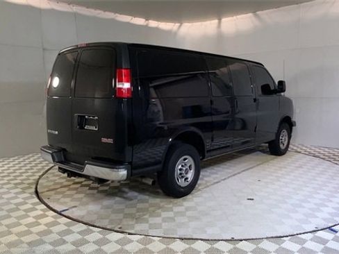 Used 2023 GMC Savana 2500 w/ Driver Convenience Package image 8