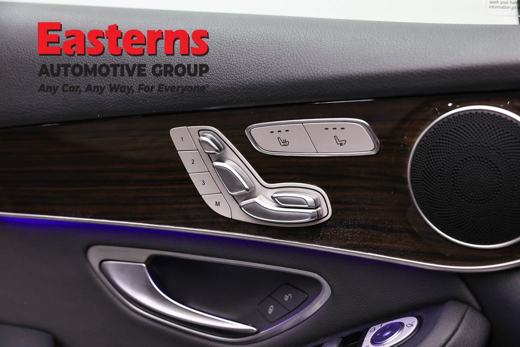 Used 2021 Mercedes-Benz GLC 300 4MATIC w/ Multimedia Package image 23
