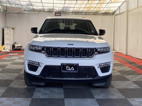 Used 2022 Jeep Grand Cherokee Limited 4xe w/ Luxury Tech Group II AWD/4WD image 2